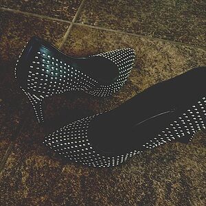 studded dressy heels to party til u drop